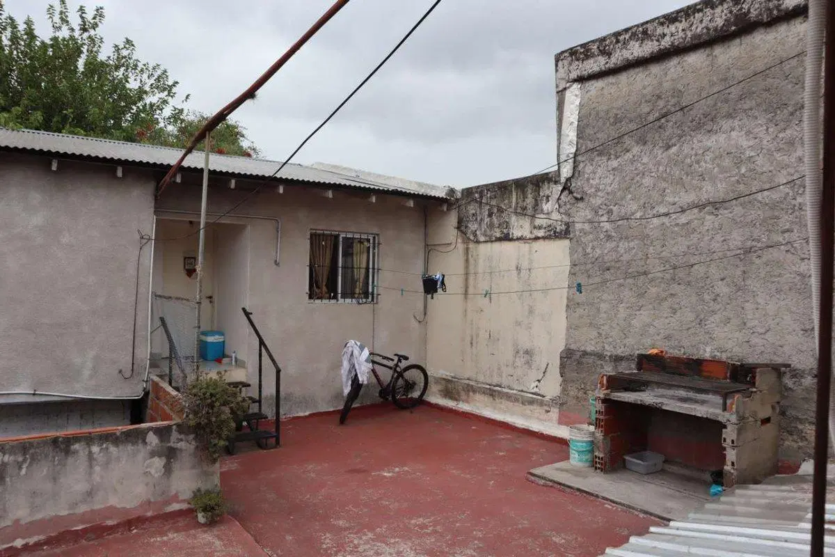 Venta 4 PH de 2 amb cada uno, cochera y local 2