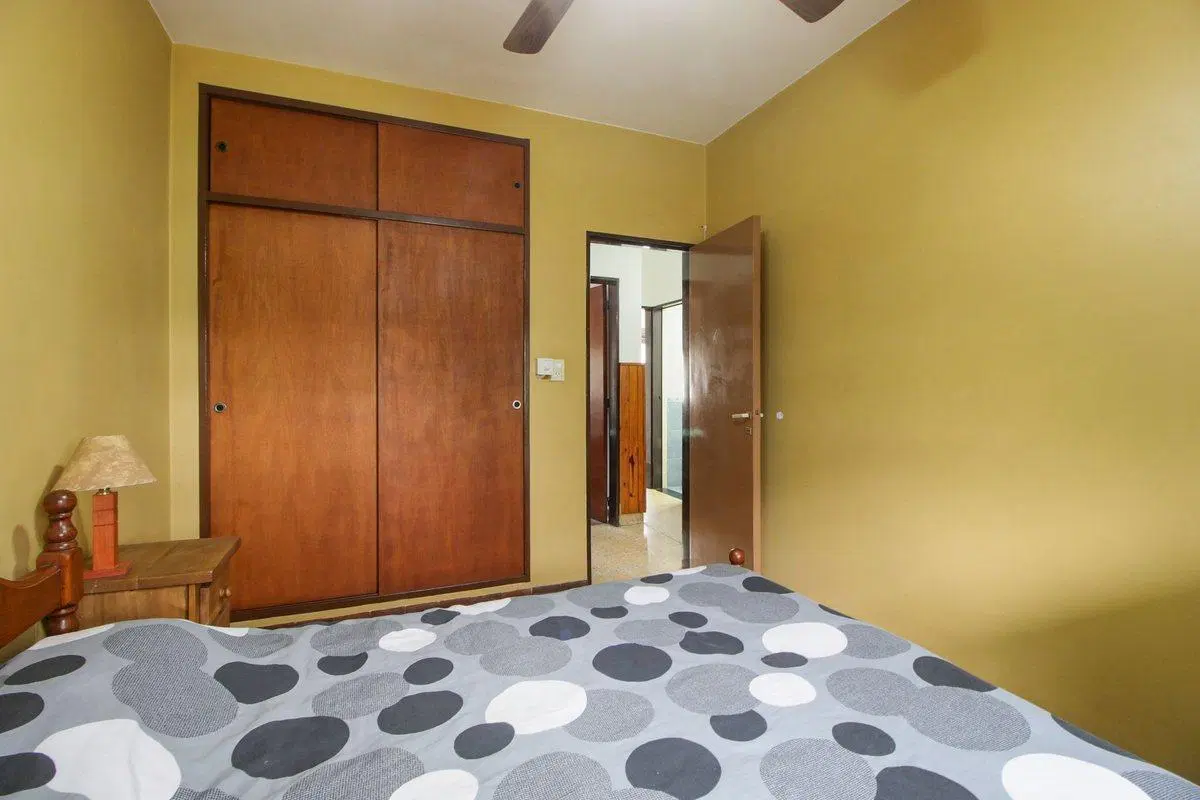 Venta lote 2 casas de 4 amb + quincho y cochera 4