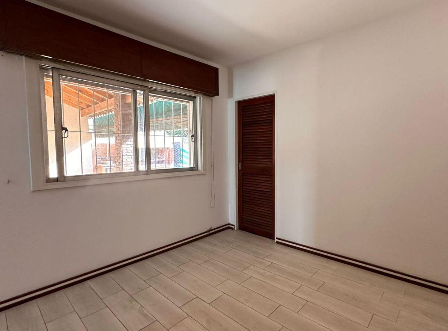 Foto de VENTA CASA 4 AMBIENTES EN PILAR, imagen 4