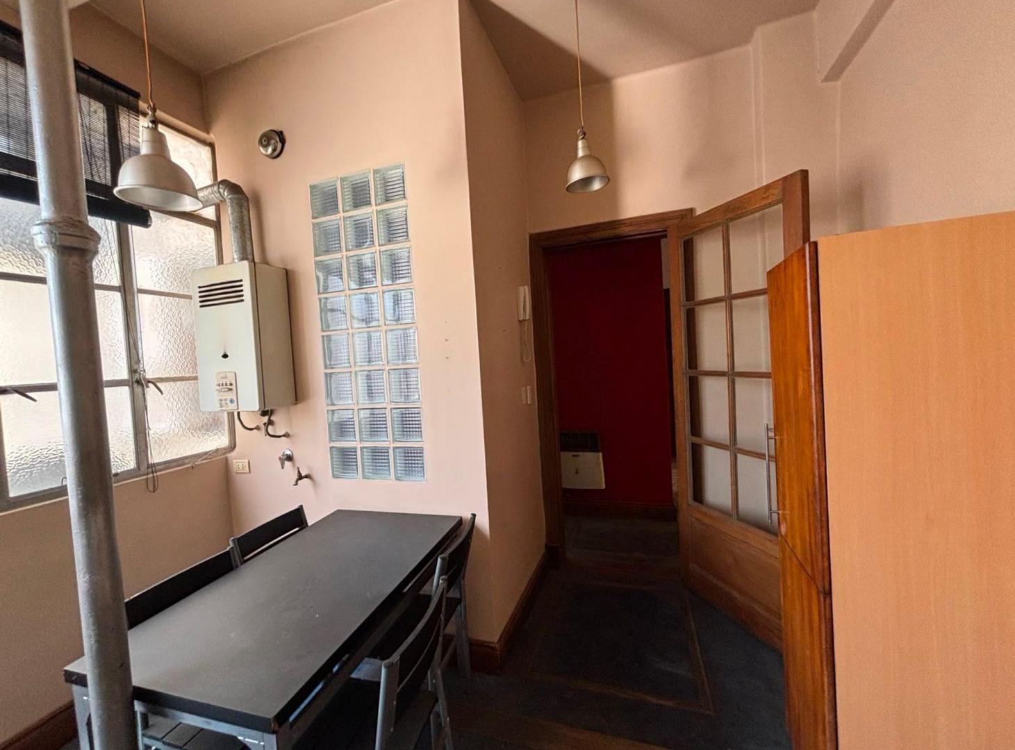 Foto de VENTA DEPTO 3 AMBIENTES, TTE, EDIF. PATRIMONIAL, imagen 5