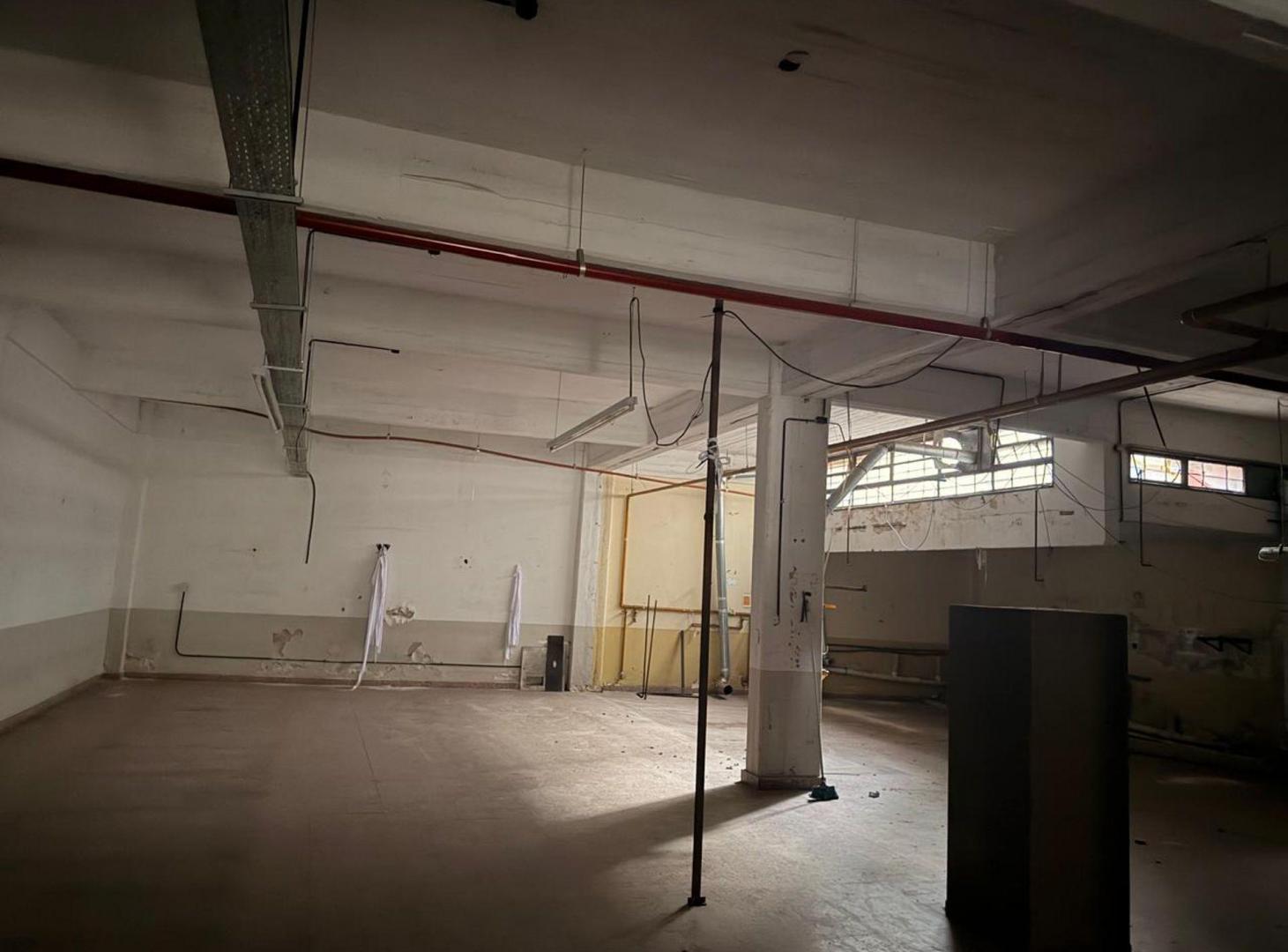 Foto de Alquiler Galpón industrial/Logistico San Martin !!, imagen 2