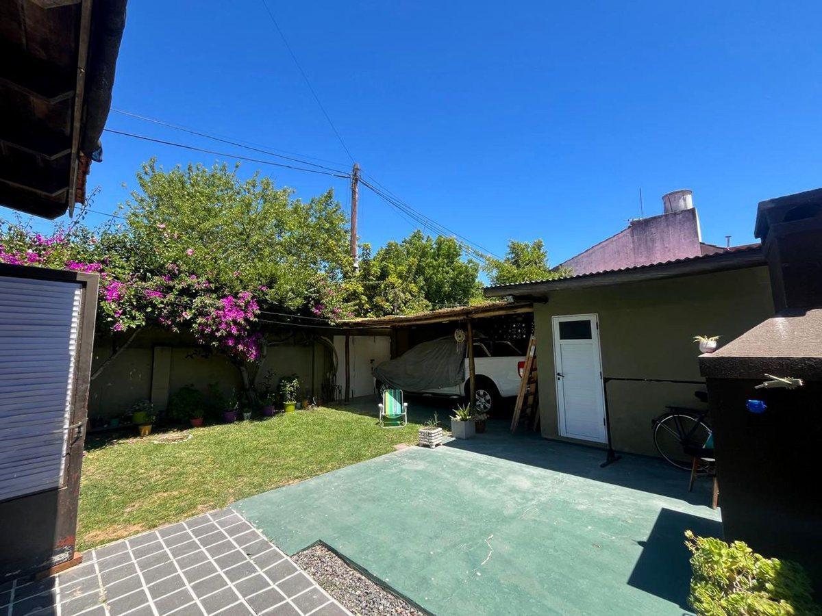 Foto de VENTA Casa 3 amb Jardin Cocheras Parri SAN ISIDRO, imagen 3