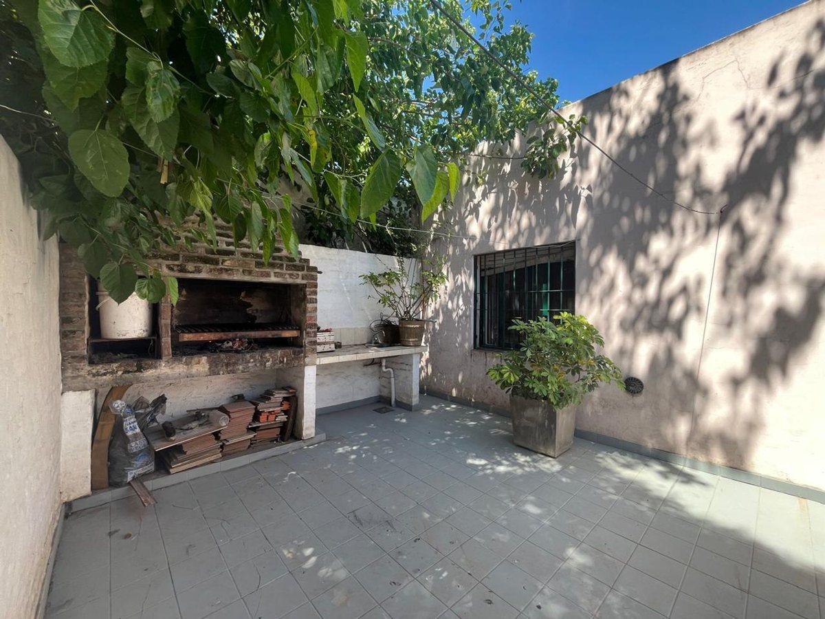 Foto de VENTA Casa4amb+Local-Patio Parrilla COCHERA MERLO, imagen 3