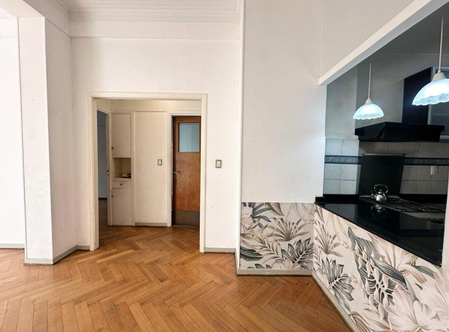 Foto de Venta departamento 3 amb c/balcon Monserrat, imagen 5