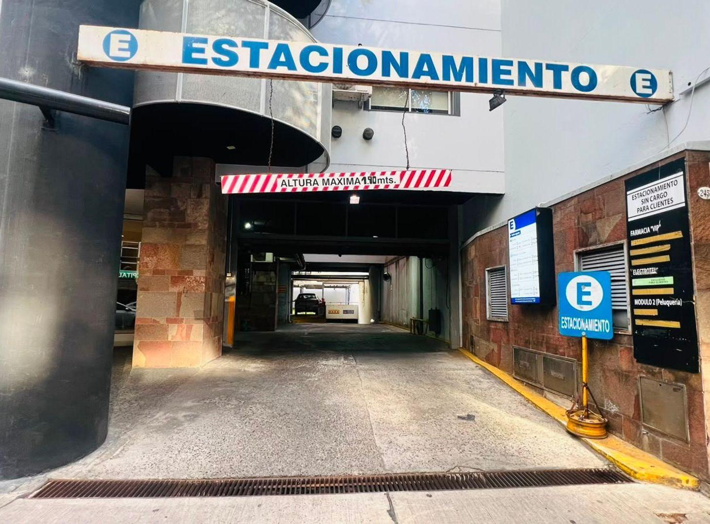 Foto de Venta Cómoda-Cochera - Belgrano - 1 cuadra Cabildo, imagen 5