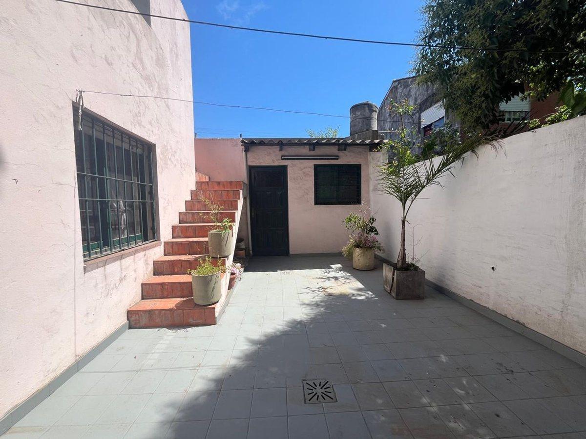 Foto de VENTA Casa4amb+Local-Patio Parrilla COCHERA MERLO, imagen 4