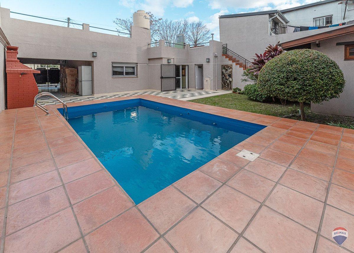 Foto de VENTA CASA CON PILETA EN ITUZAINGO, imagen 5
