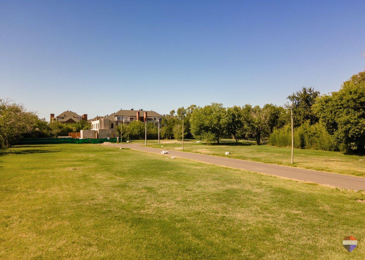 Foto de VENTA LOTES PILAR C / ESCRIT. FINAN. B. ABIERTO, imagen 1