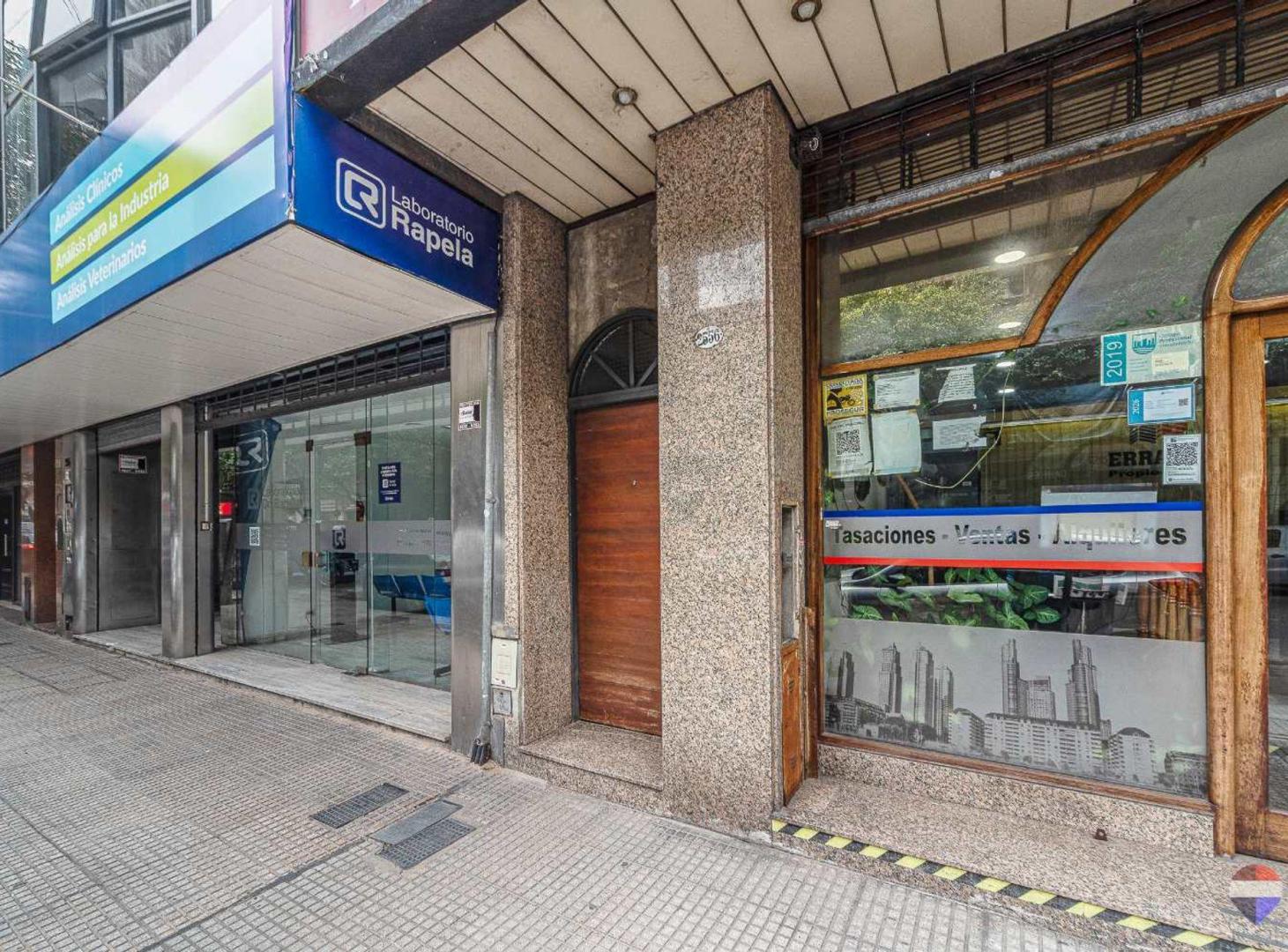 Foto de VENTA PH 2 AMBIENTES CON PATIO SIN EXPENSAS, imagen 2