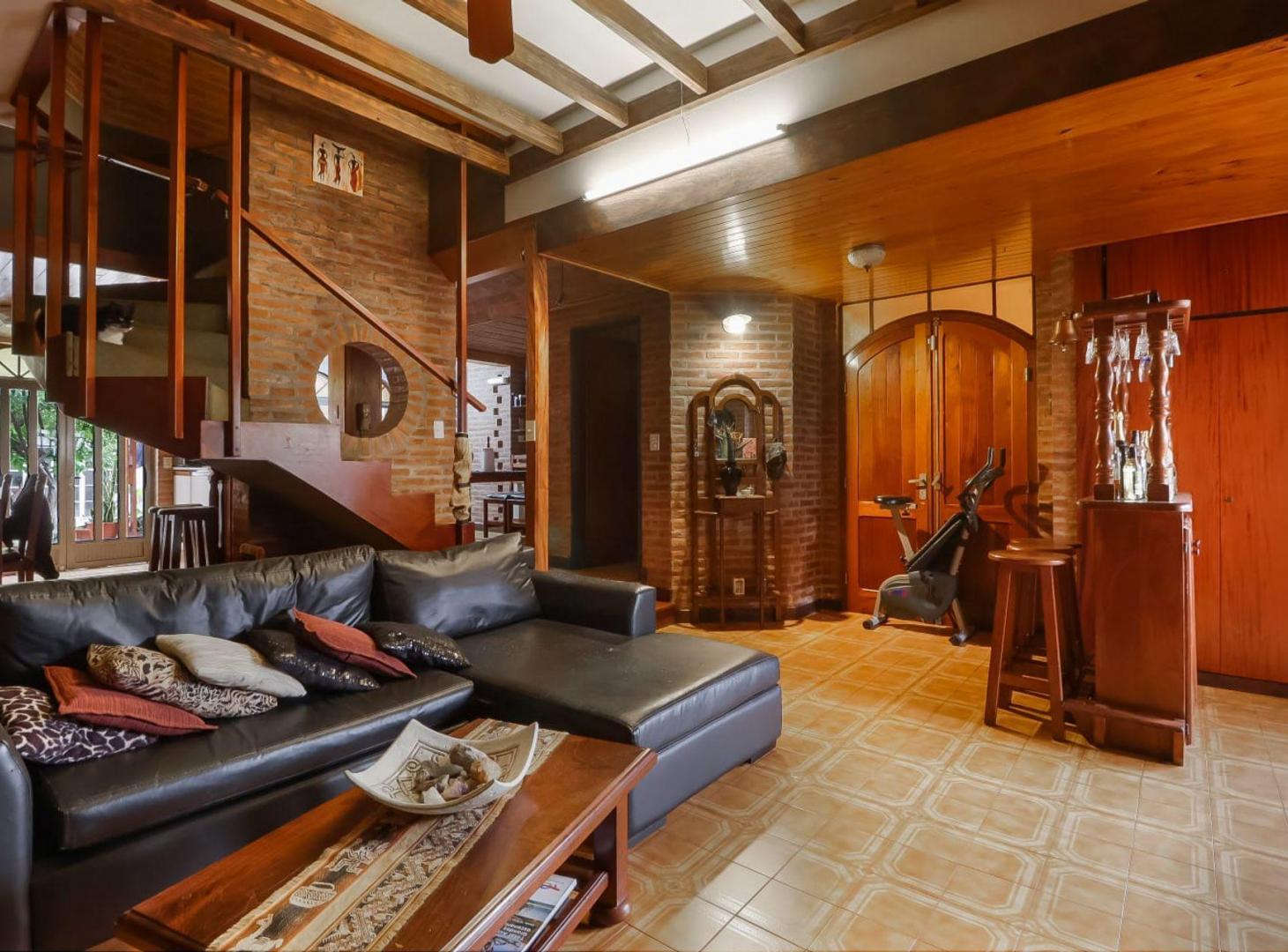 Foto de Venta casa 4 amb +jardin +quincho c/parrilla, imagen 3