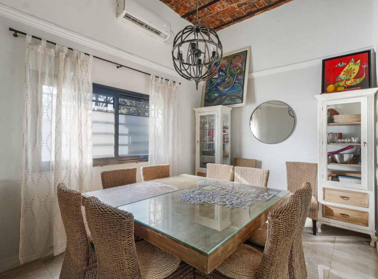 Foto de Venta Casa 5 amb 2 cocheras terraza Saavedra ., imagen 3