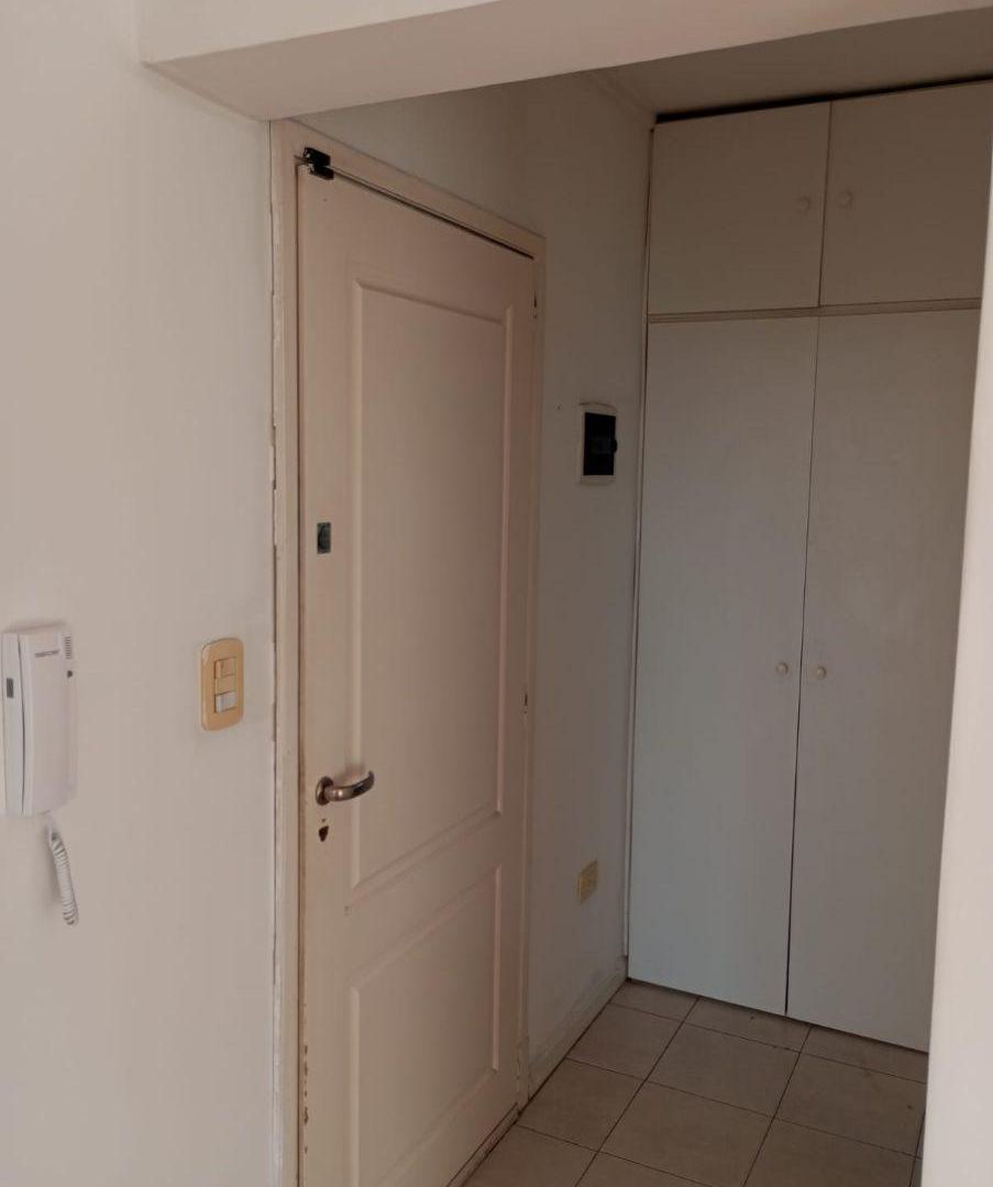 Foto de Departamento con cochera Calle 2 e/ 37 y 38, imagen 2