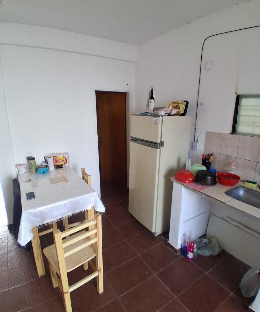 Foto de Complejo de 3 deptos en Lote de 10 x 40, imagen 5