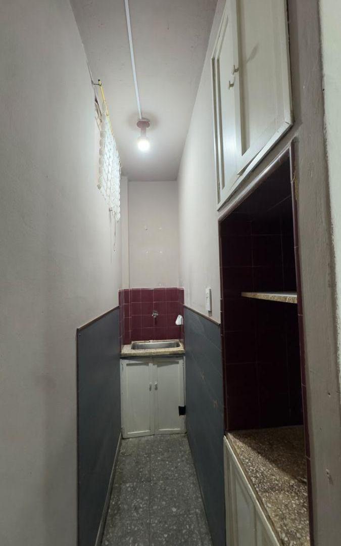 Foto de Local Comercial de mas de 50 m2 en Calle 60 e/ 8 y 9, imagen 3