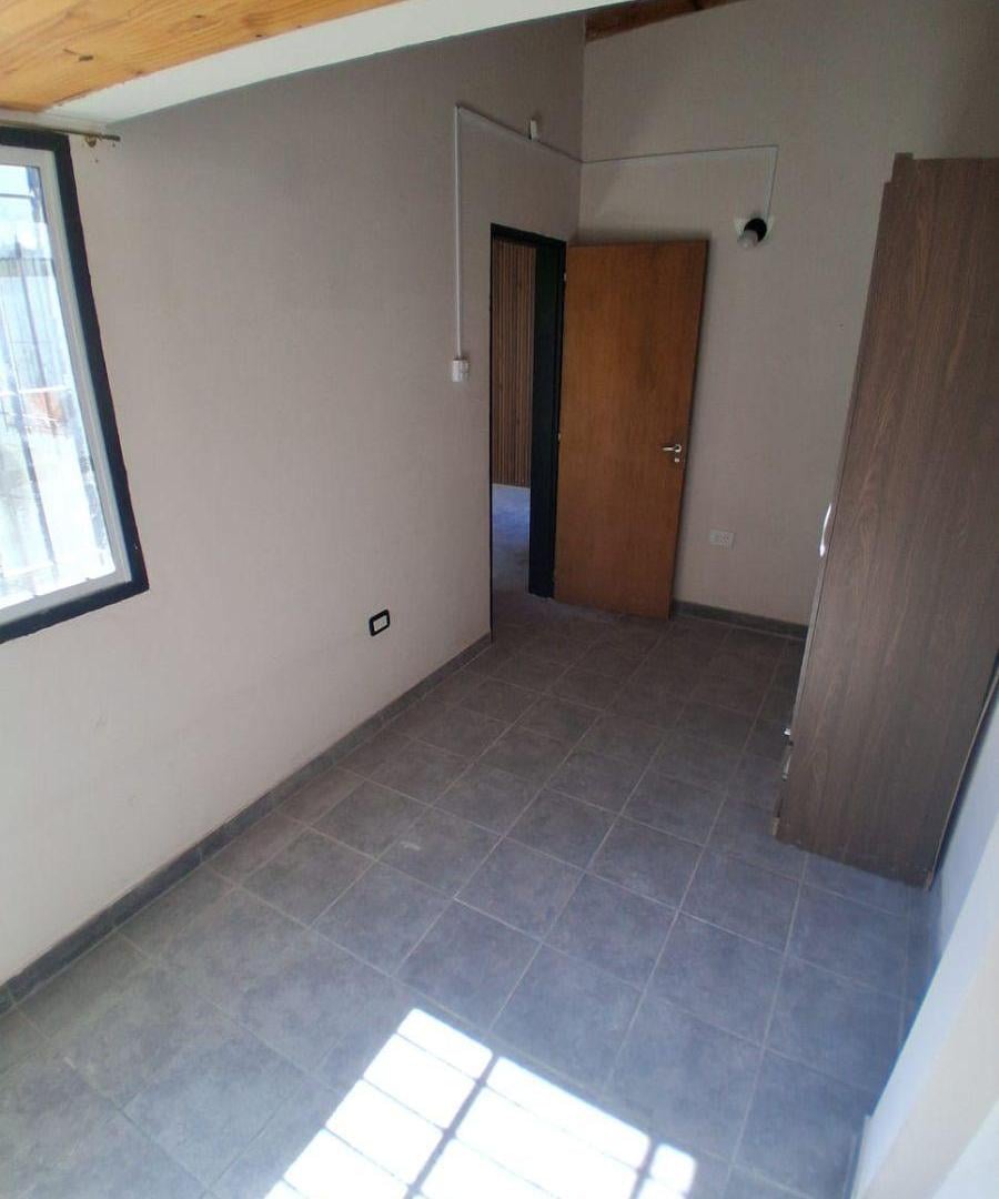 Foto de Departamento de 1 Dormitorio en zona tolosa., imagen 4