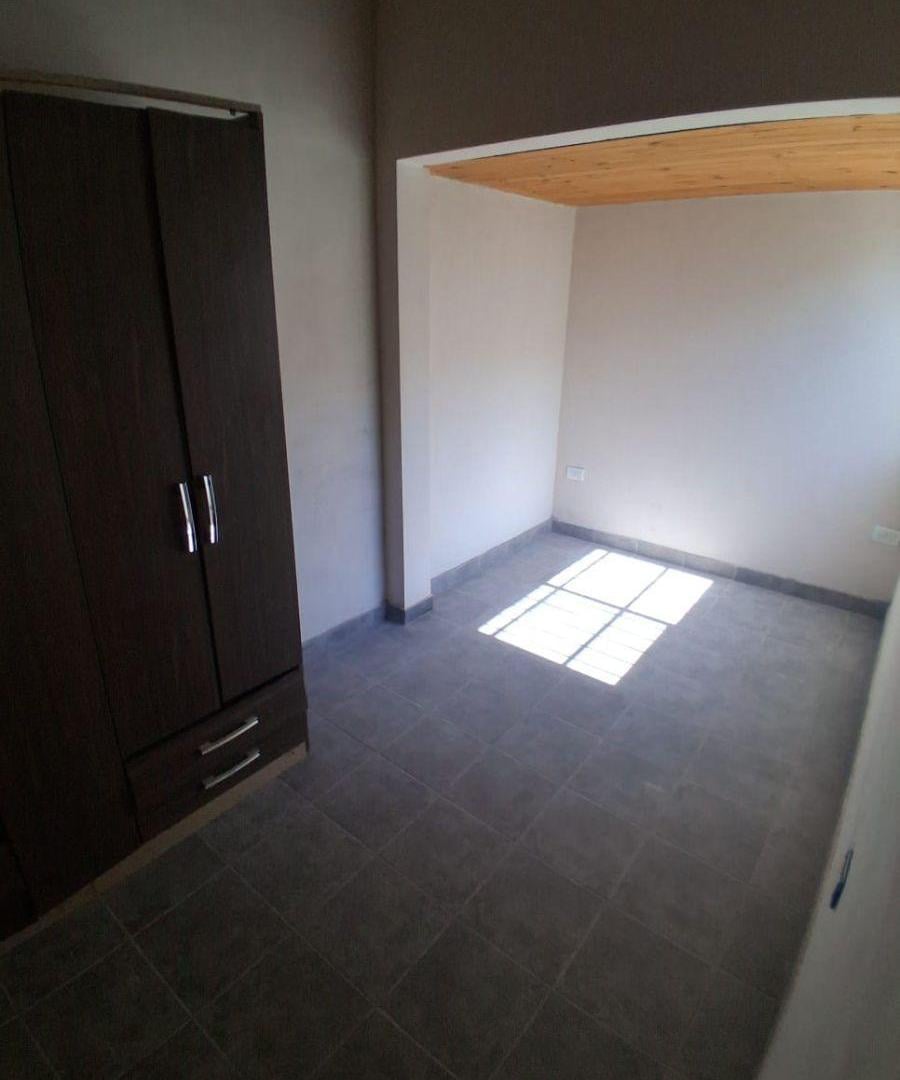 Foto de Departamento de 1 Dormitorio en zona tolosa., imagen 3