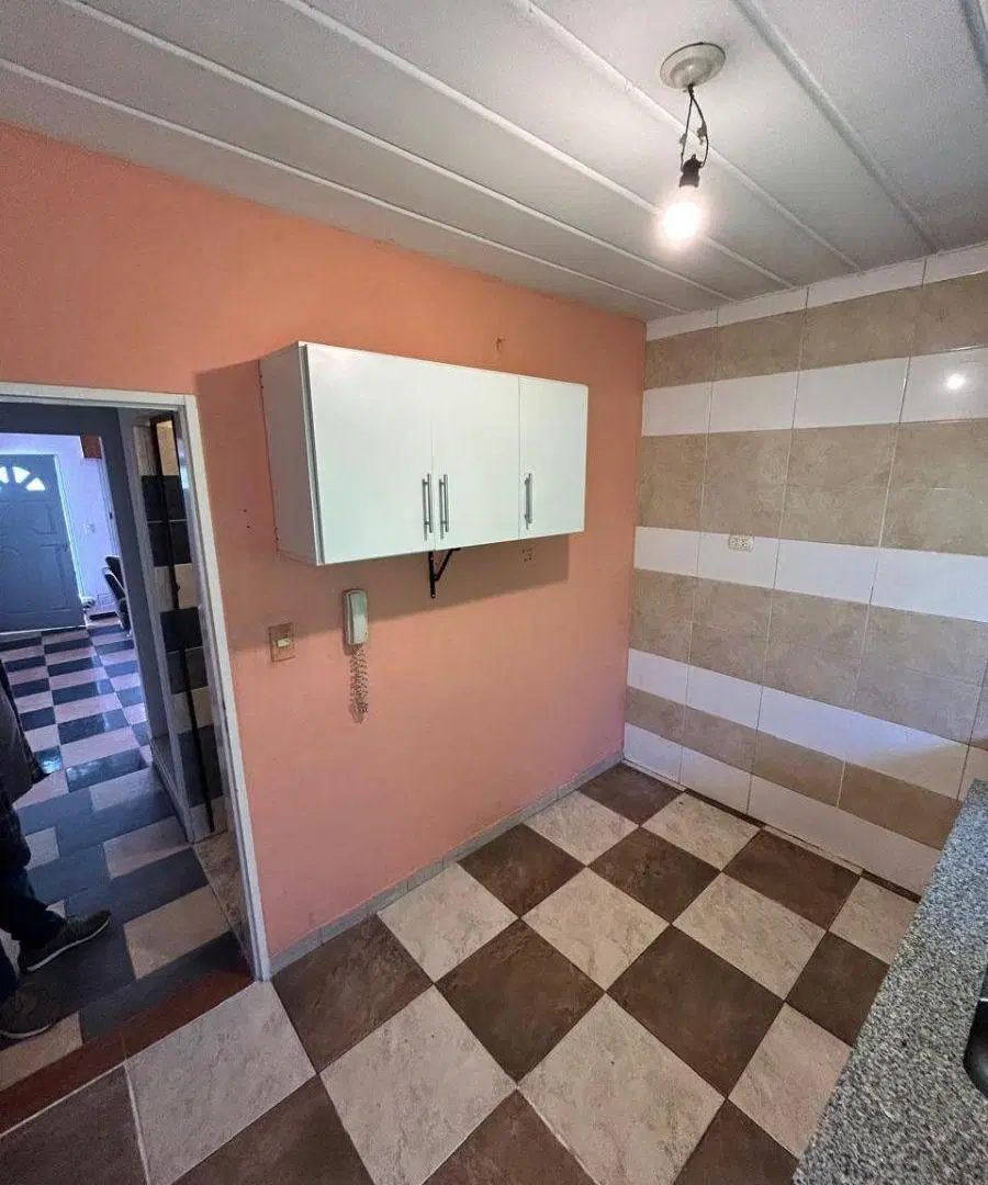 Casa de 60 m² con 2 dormitorios en alquiler en Ramos Mejía 4