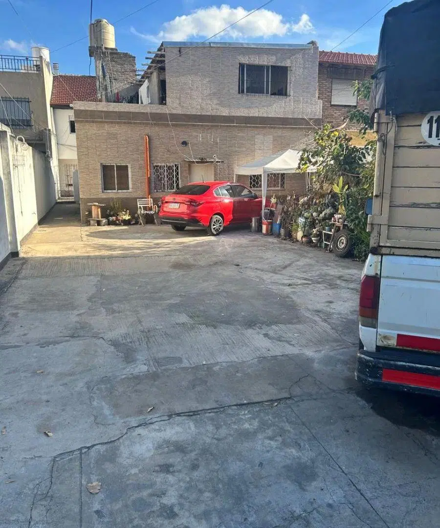 Casa de 60 m² con 2 dormitorios en alquiler en Ramos Mejía 1