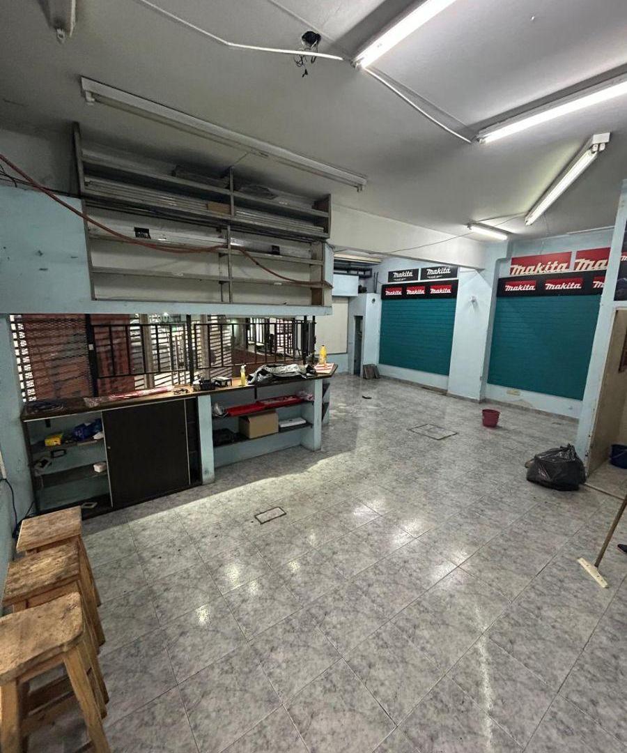 Foto de Local de 65 m² en alquiler en Ramos Mejía, imagen 5