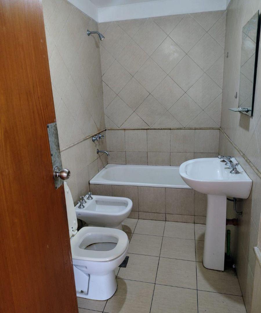Foto de Excelente Semipiso 2 Ambientes Contrafrente, imagen 3