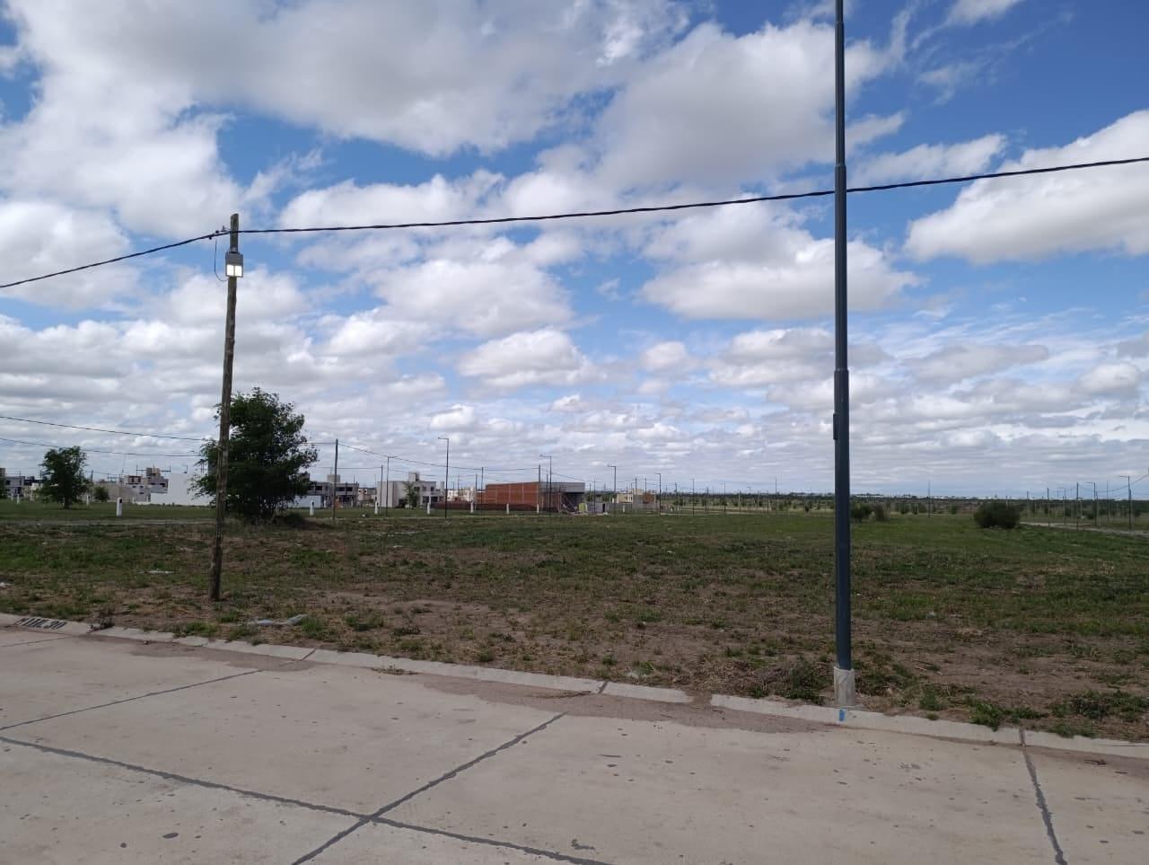 Foto de Lote Cuadrado Excelente por disposicion y orientacion en Docta Parque 2, imagen 5