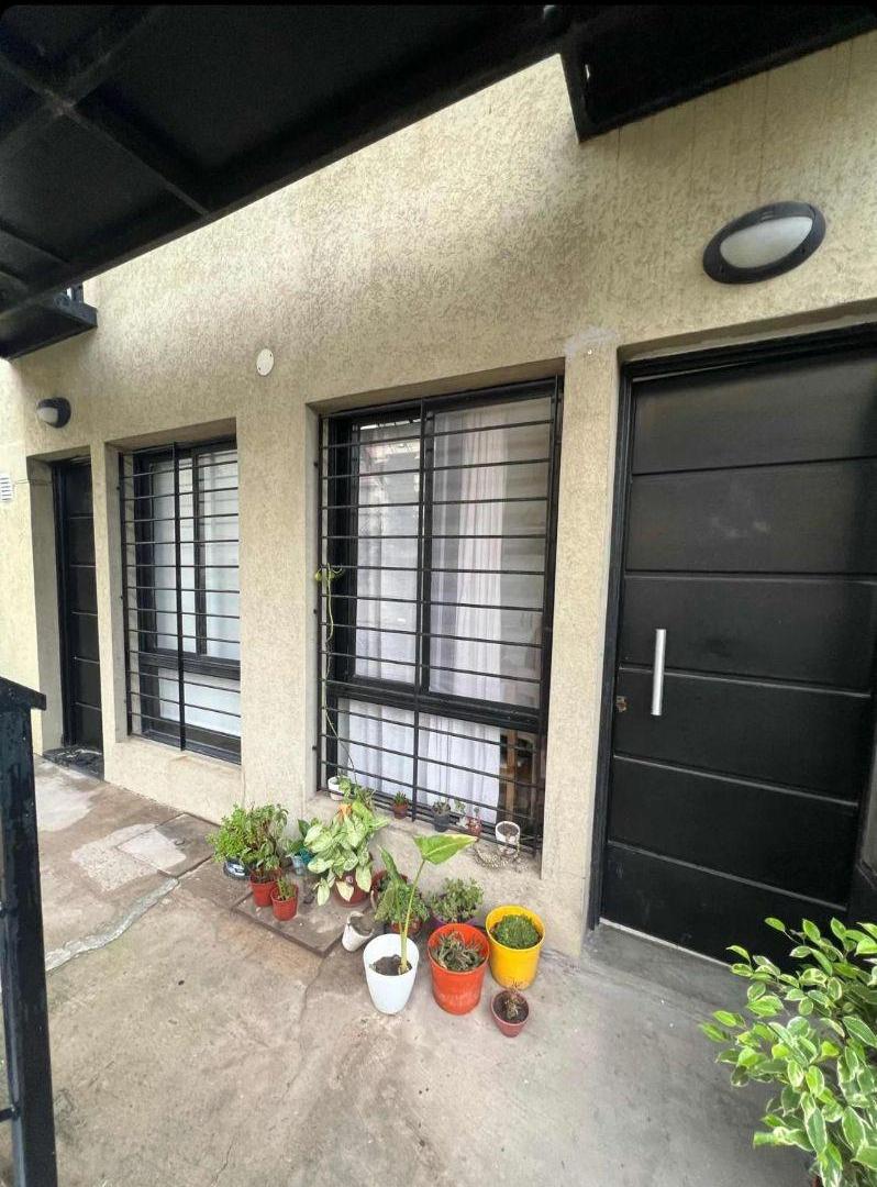 DEPARTAMENTO DE 40 m2 EN BERAZATEGUI CENTRO