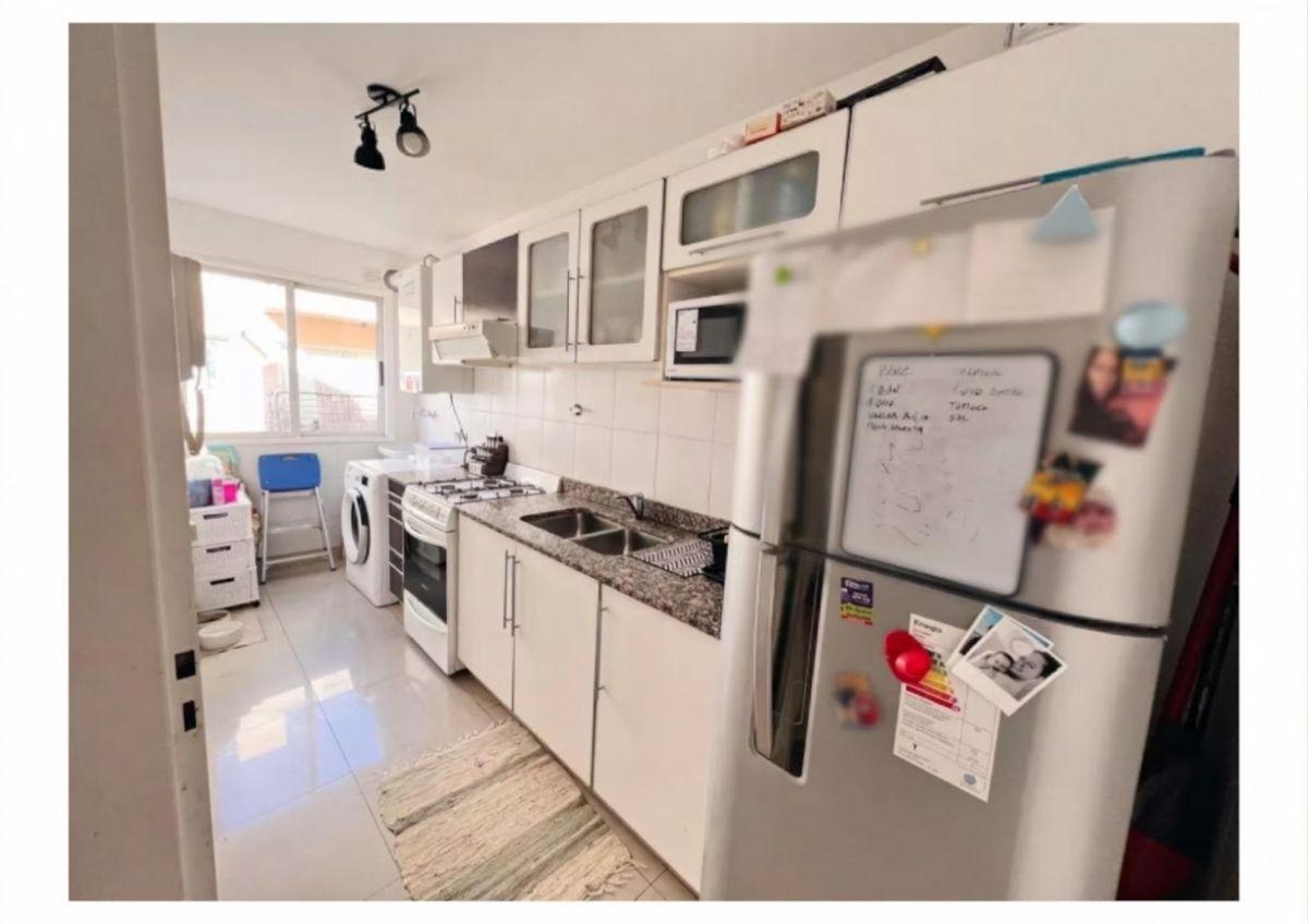Foto de Departamento en Coghlan de 3 amb., con cochera/ balcón / 2 baños, imagen 5