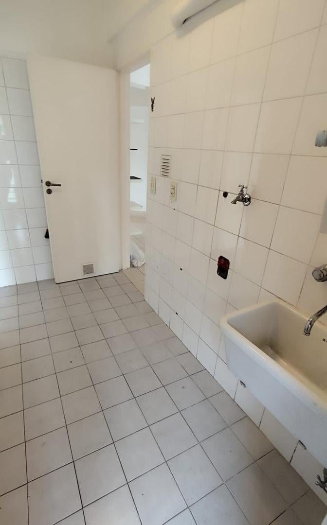 Foto de SIN AMOBLAR VISTA AL RIO AV DEL LIBERTADOR 7000 3 SUITES CON, imagen 1