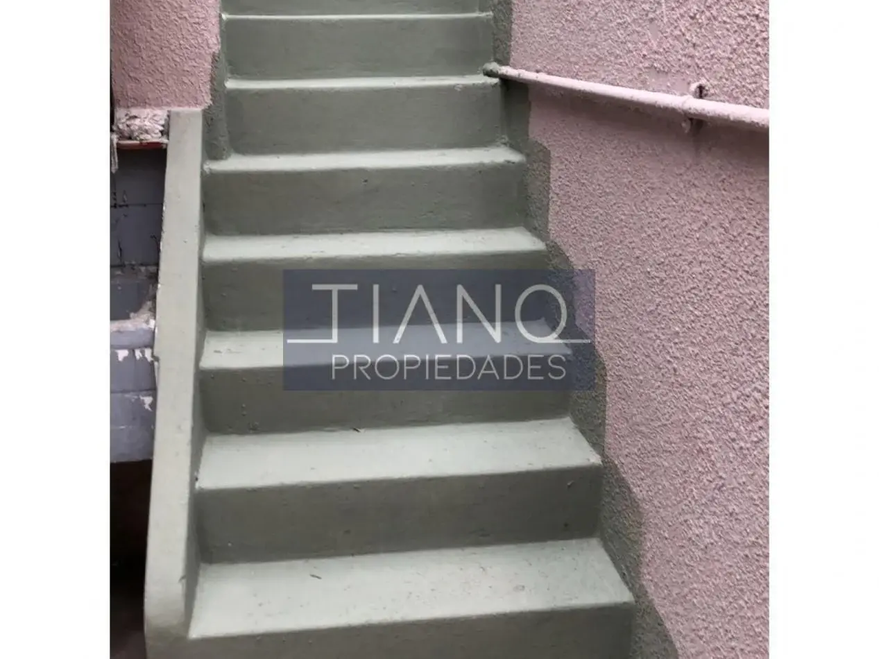 ALQUILER - PH 2AMBIENTES PLANTA ALTA CON PATIO 3