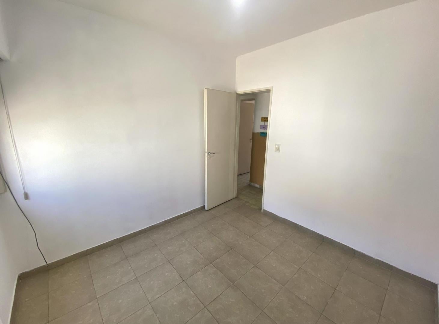 Foto de CASA TIPO PH 3 AMBIENTES PATIO Y PARRILLA – BARRIO PARQUE AMOEDO, imagen 3
