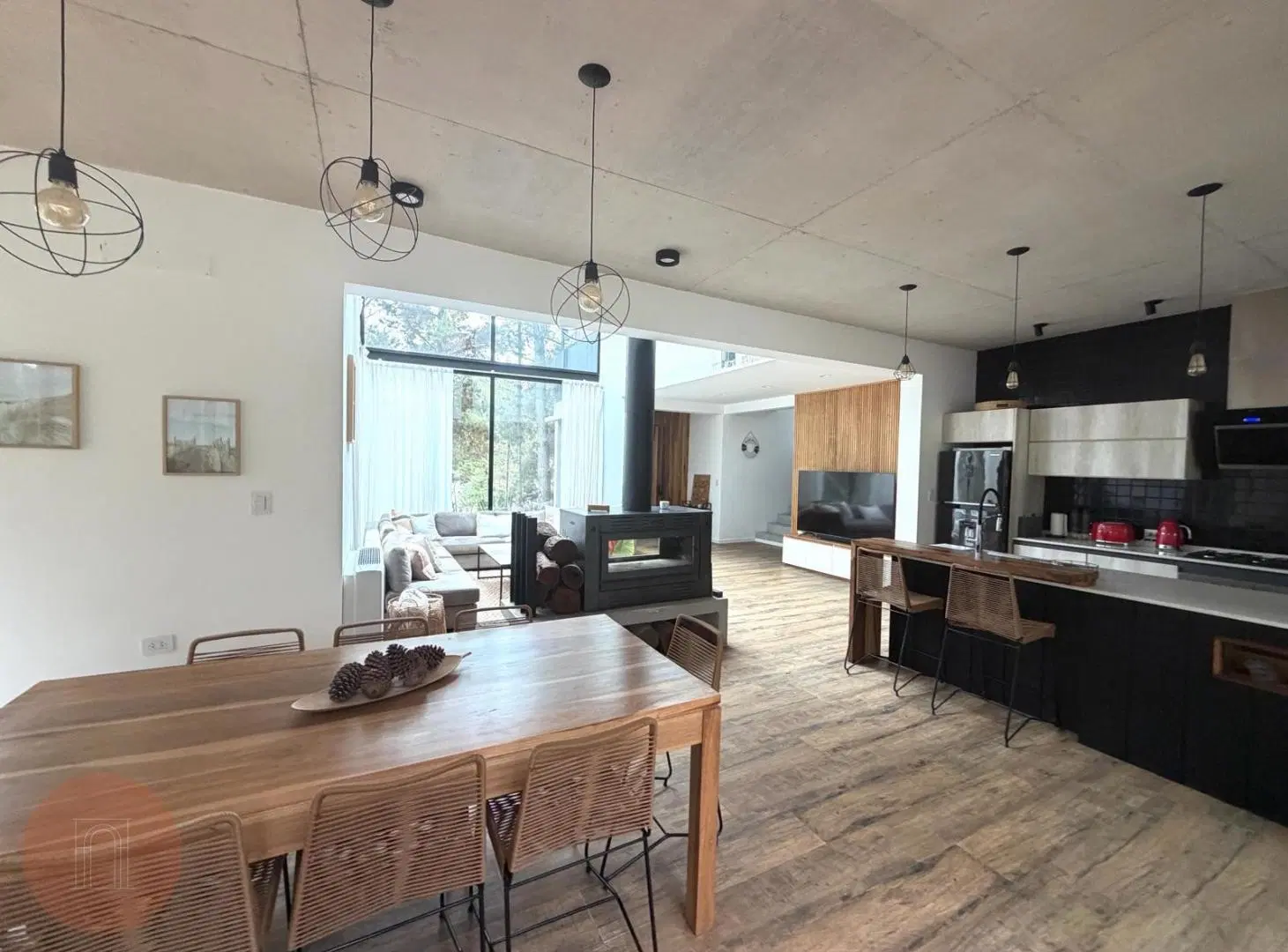 VENTA- Casa 5 ambientes amoblada en Barrio Privado Costa Esmeralda 5