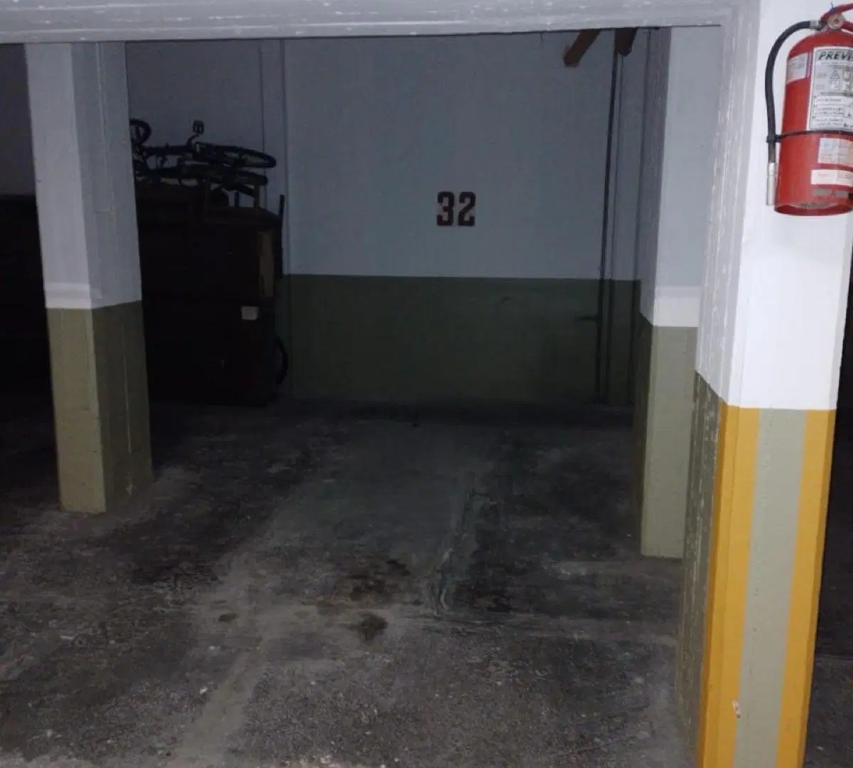 VENTA- Cochera Zona Centro 2