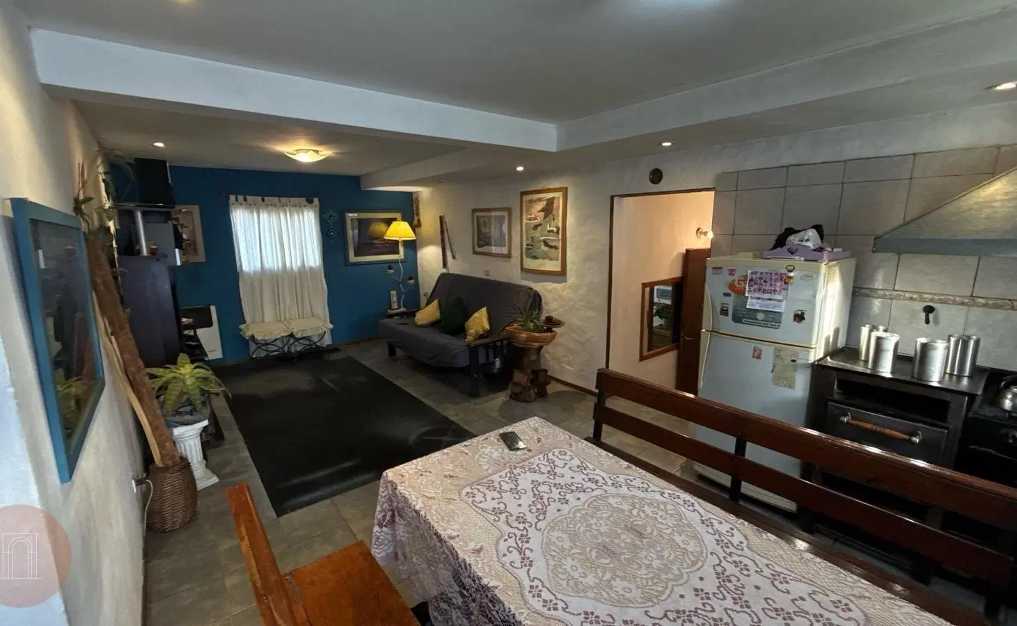 VENTA- Casa de 9 ambientes zona Chauvín apta profesional 5