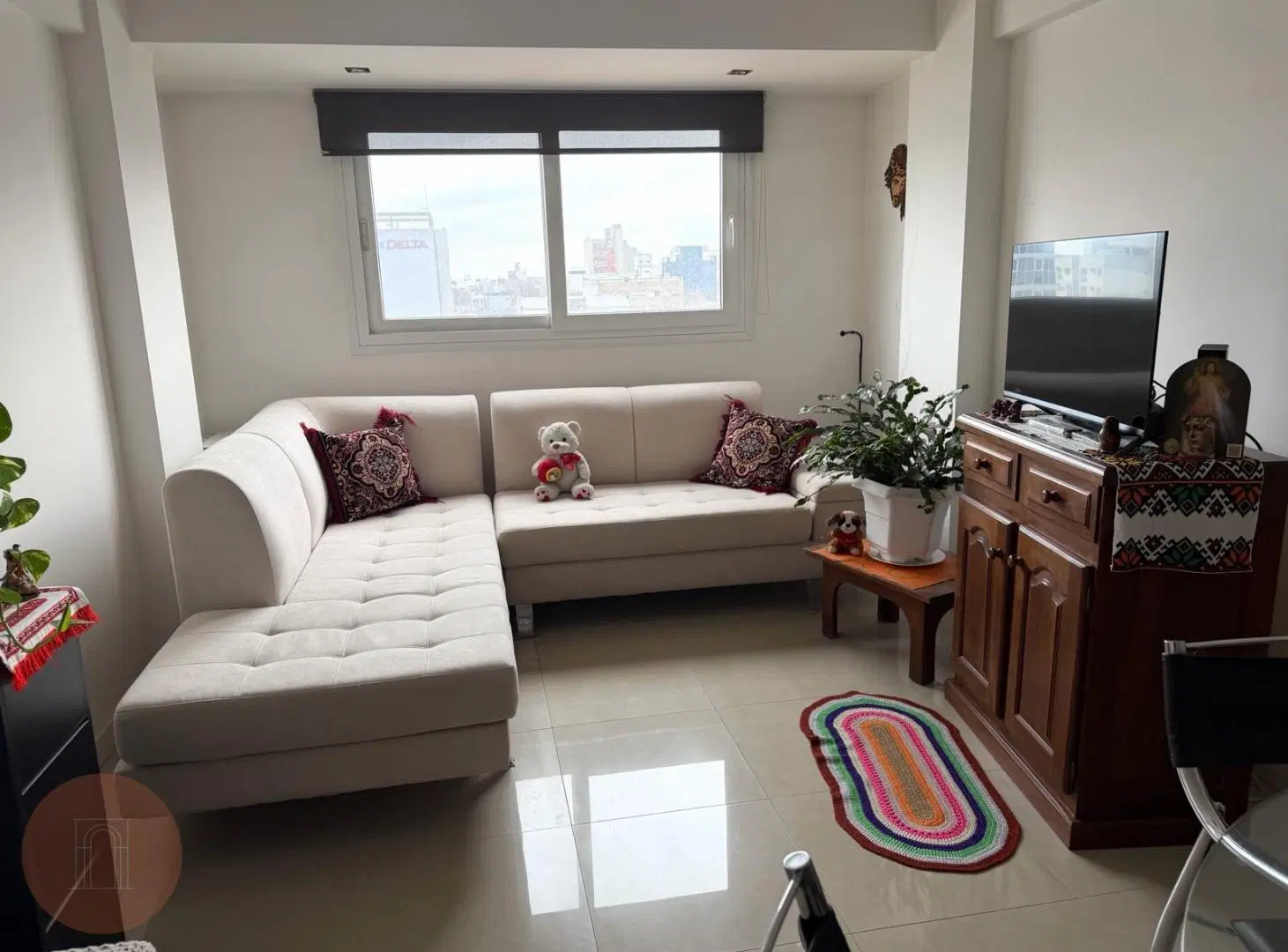 EN VENTA- Semipiso de categoría al contrafrente Zona Centro 5