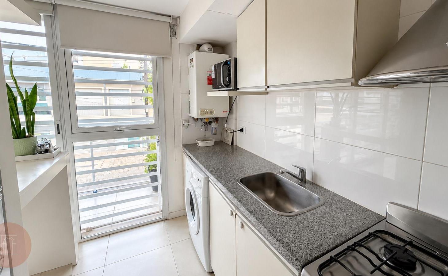 Foto de EN VENTA- Departamento 3 ambientes en zona Guemes, imagen 4
