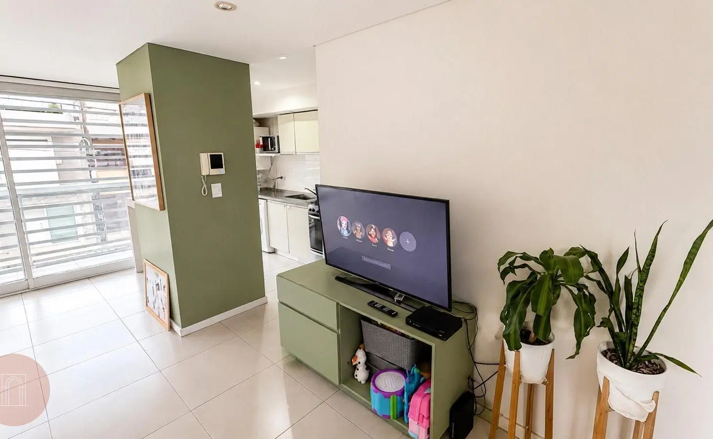 EN VENTA- Departamento 3 ambientes en zona Guemes 2
