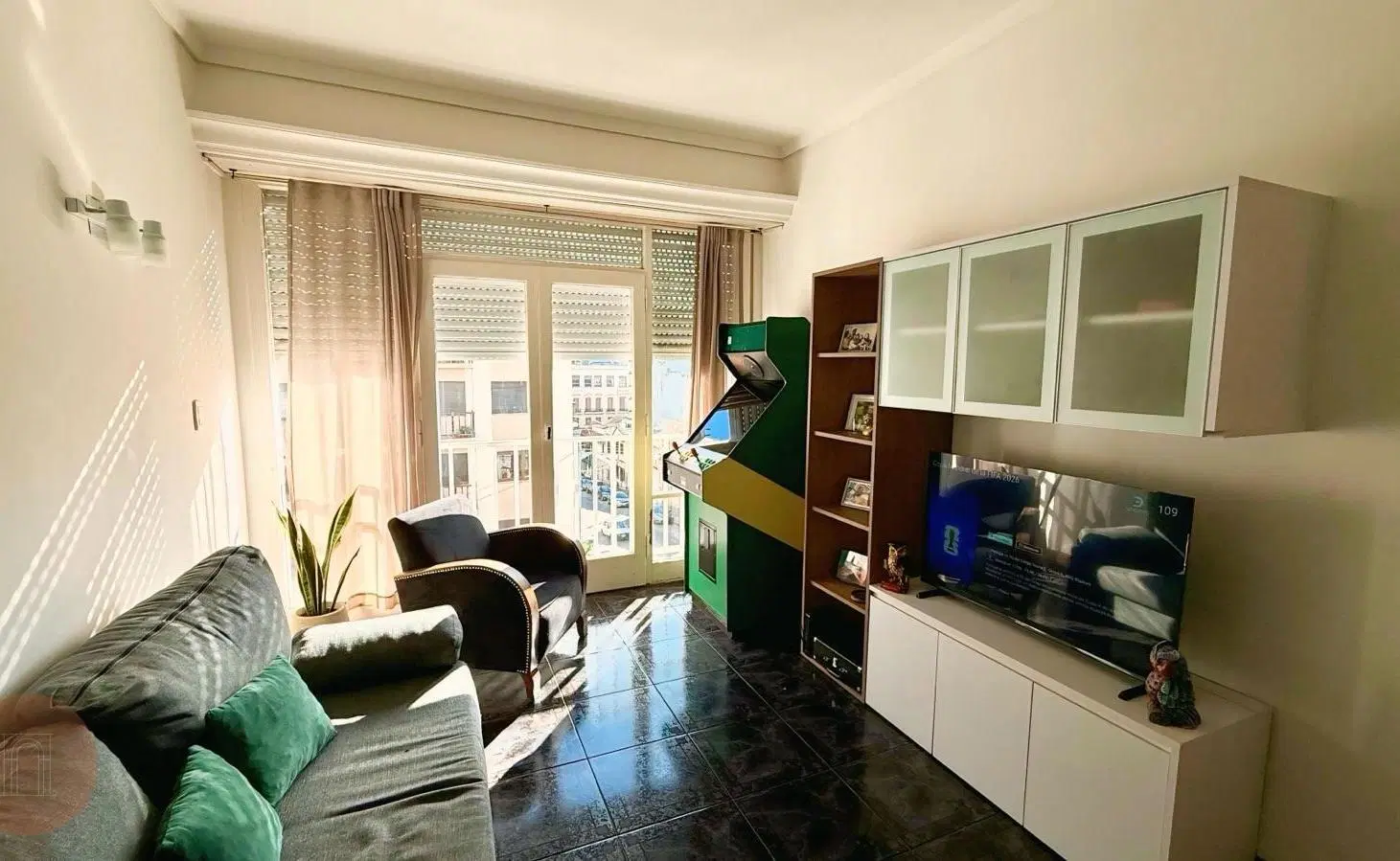 VENTA - Departamento 2 ambientes en La Perla 1