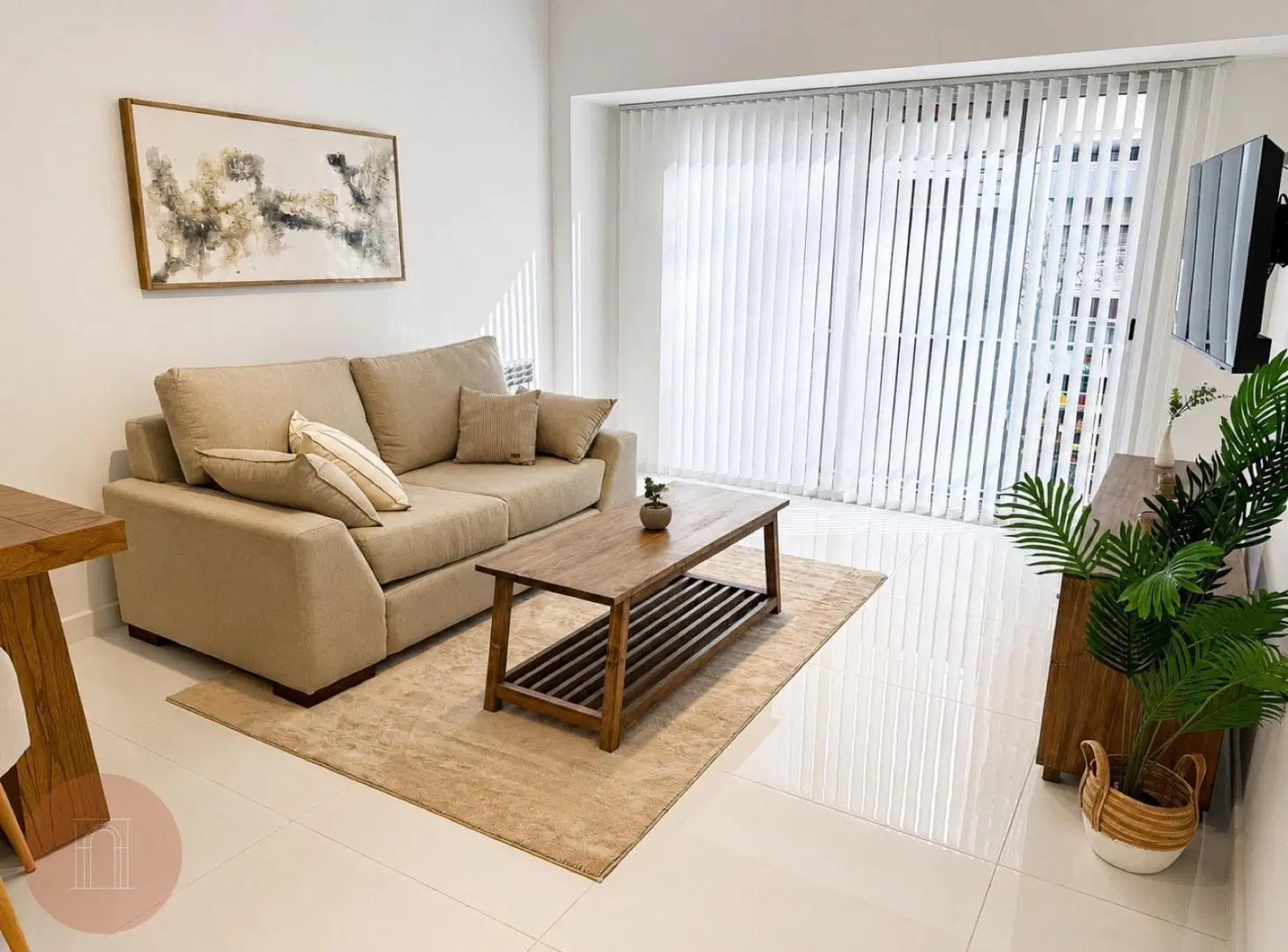 EN VENTA- Departamento de 3 ambientes reciclado y amoblado al frente Zona Plaza Colón 3