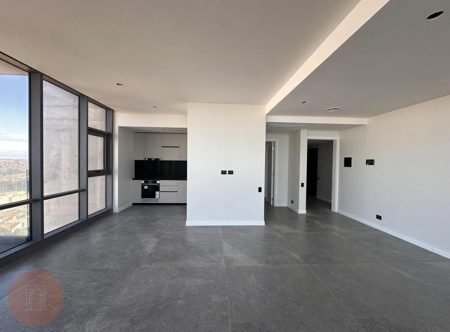 EN VENTA- Lujoso departamento 2 amb con vista plena al mar y cochera Zona Playa Chica 2