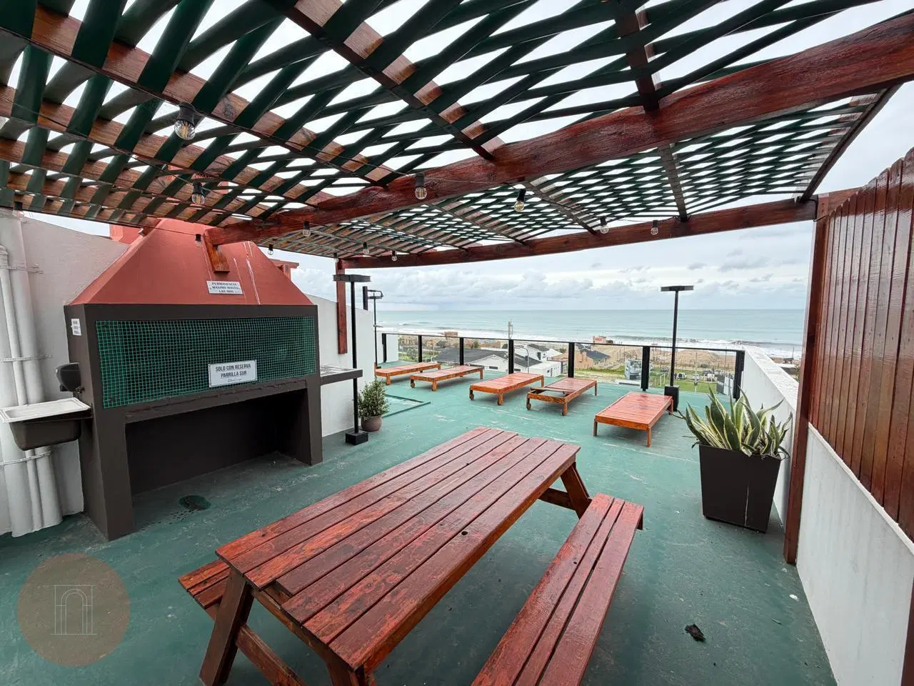 ALQUILER- Loft frente al mar con cochera zona Faro Norte 8