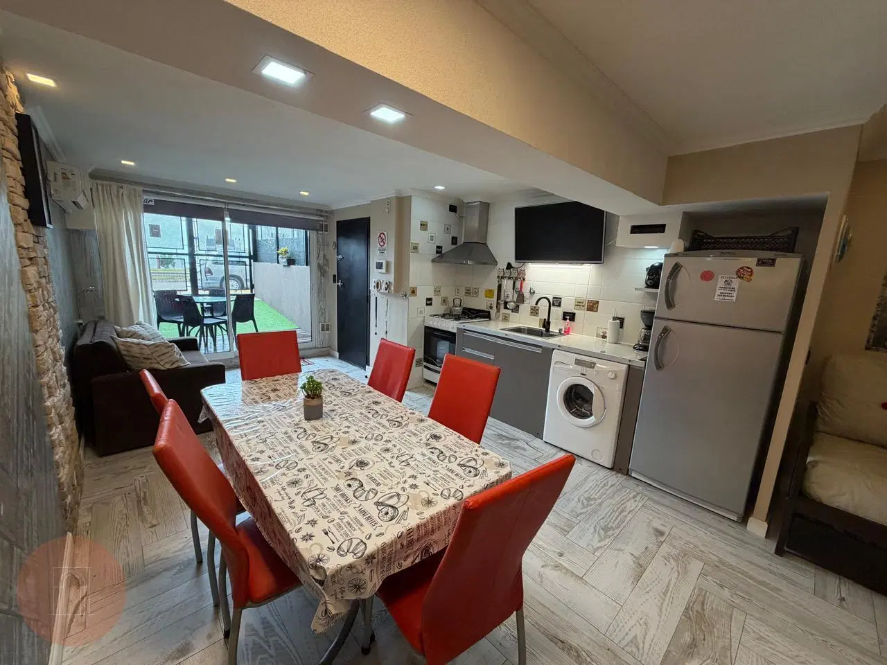 ALQUILER- Loft frente al mar con cochera zona Faro Norte 1