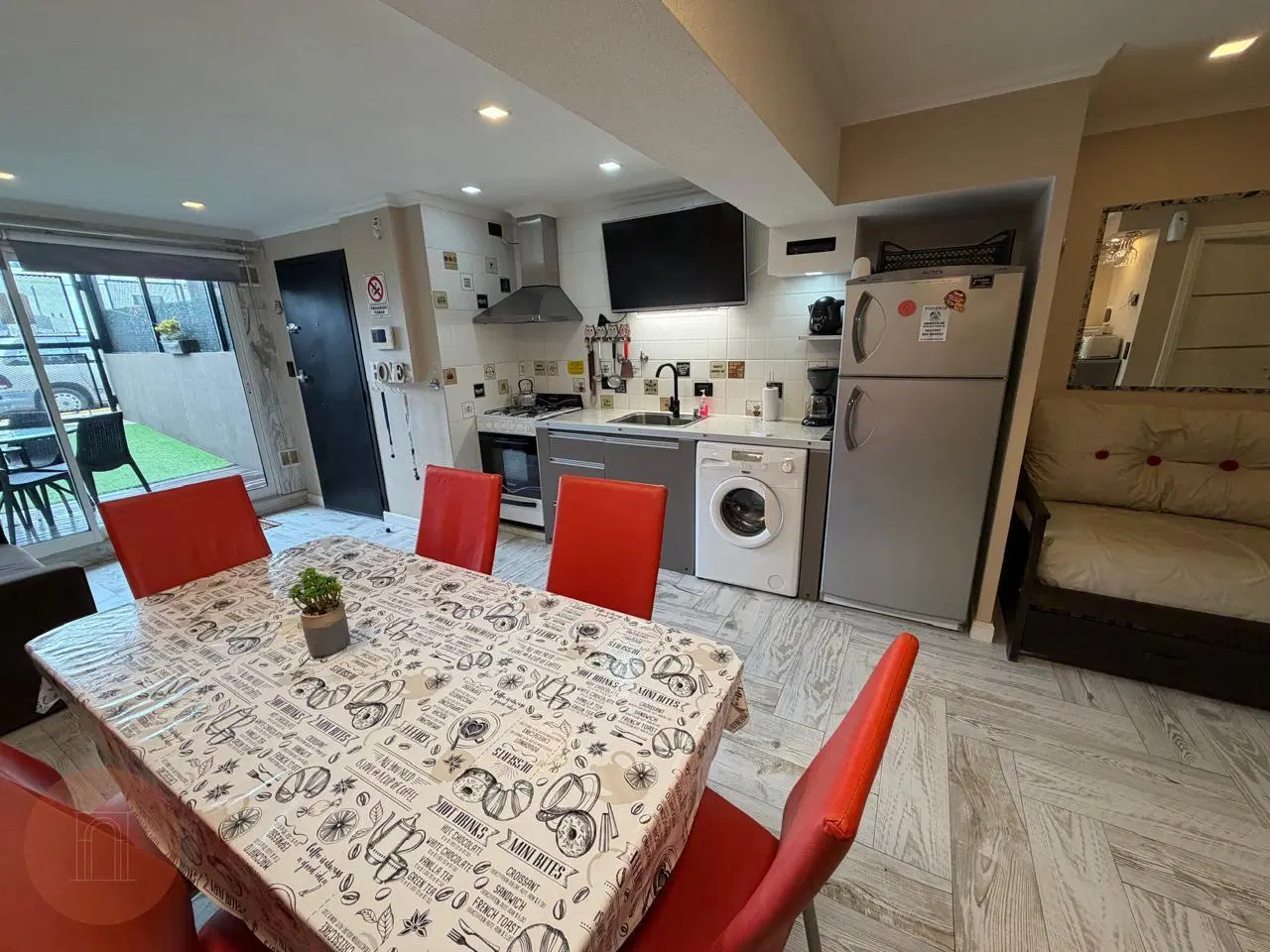ALQUILER- Loft frente al mar con cochera zona Faro Norte 5