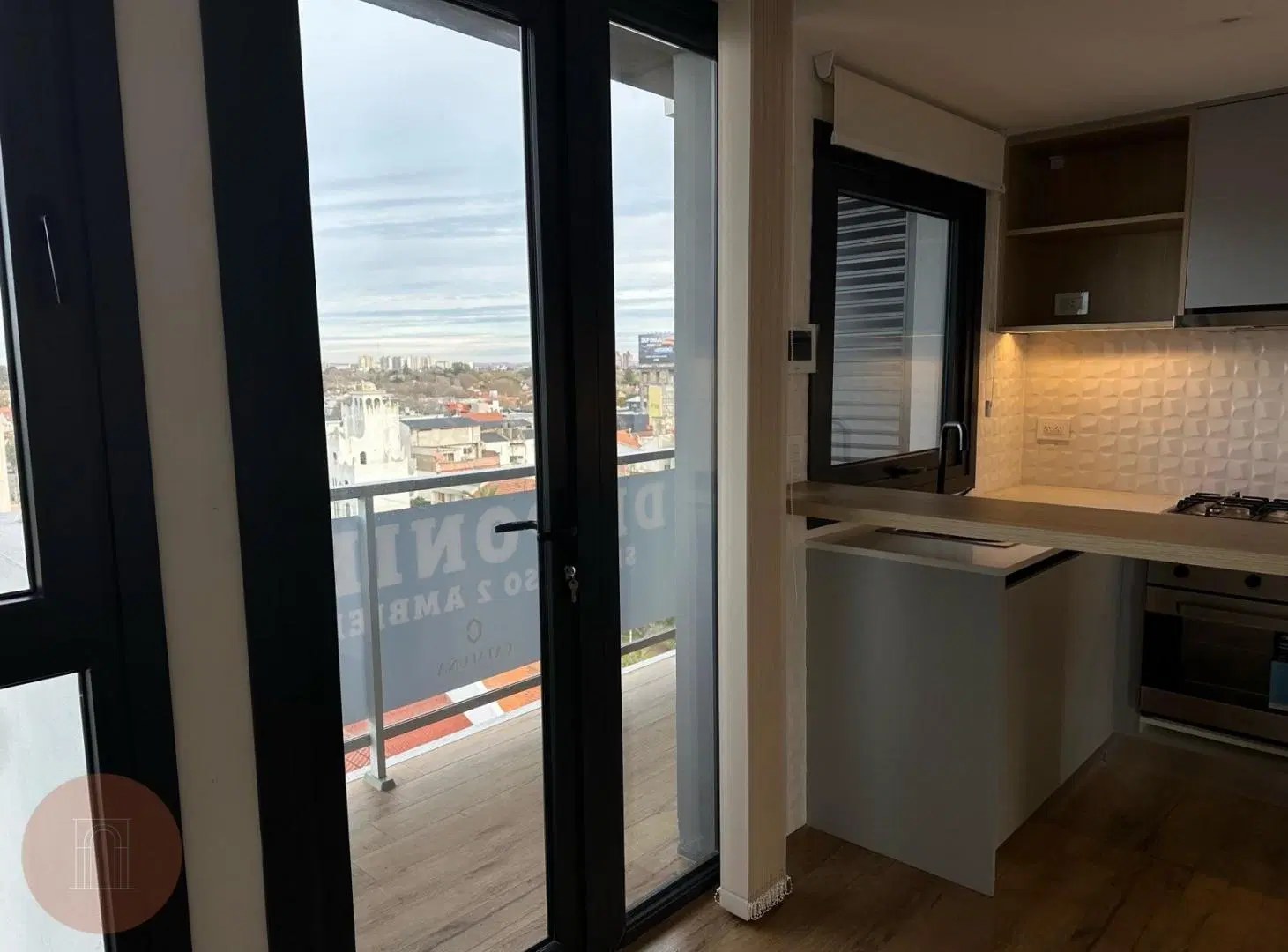 EN VENTA- Departamento de 2 ambientes con vista al mar, cochera, quincho y terraza 3