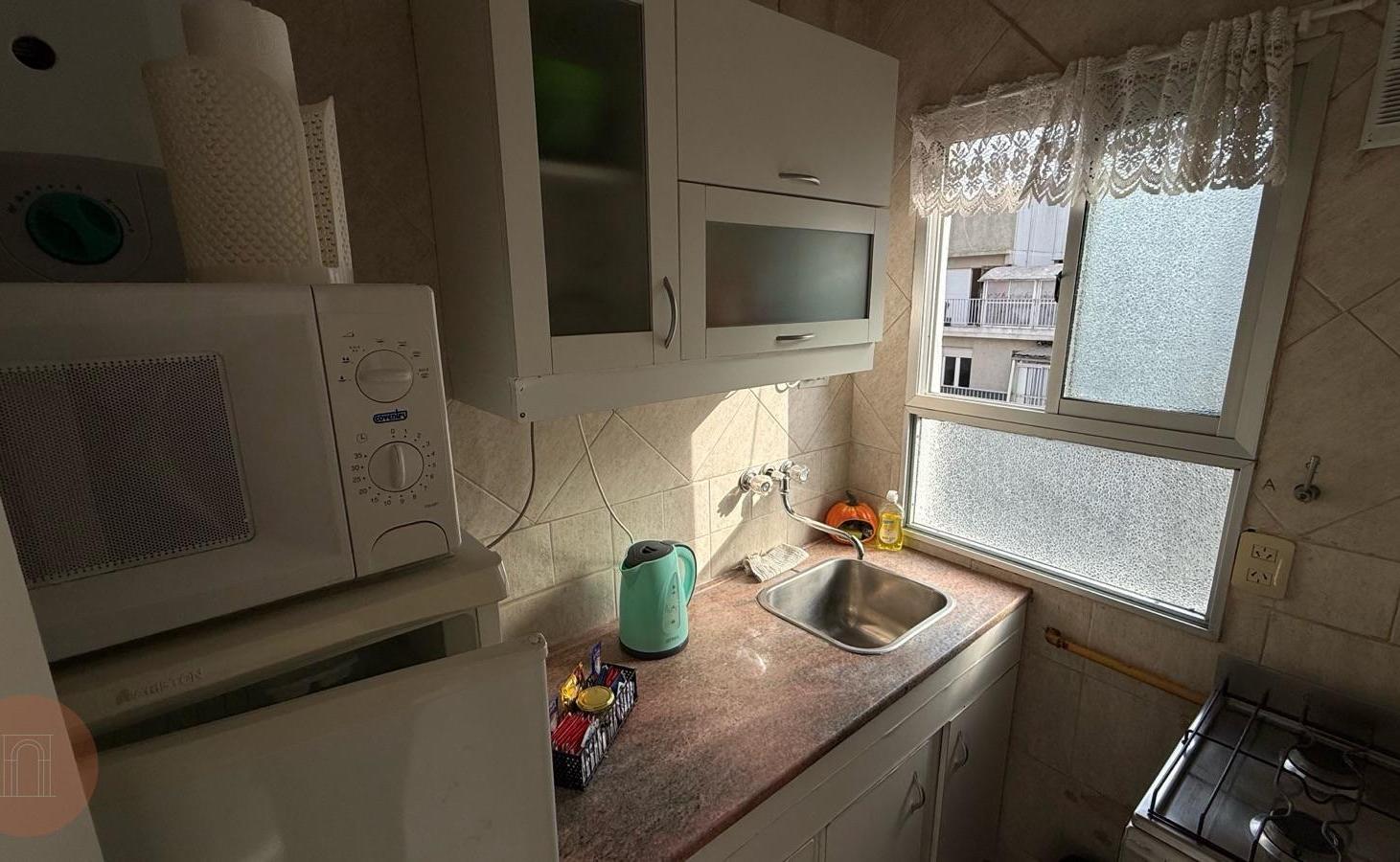 Foto de VENTA - Departamento 1 ambiente al frente Zona Güemes, imagen 5