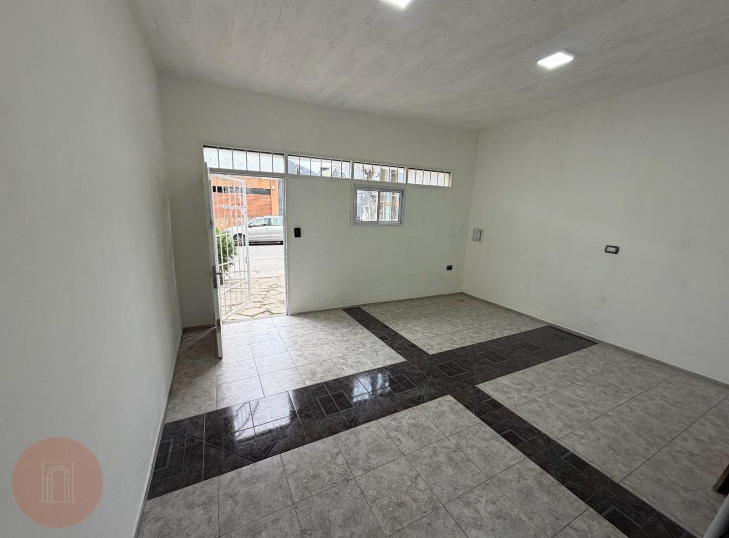 Foto de EN VENTA- PH de un ambiente al frente planta baja Zona Don Bosco, imagen 4