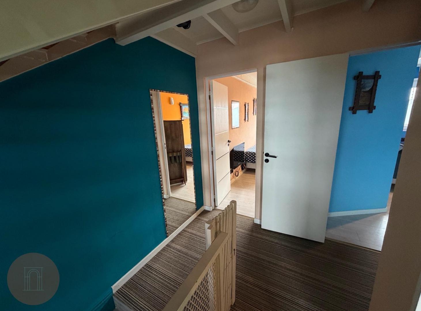Foto de ALQUILER- Casa 4 ambientes frente al mar con pileta y cochera Faro Norte, imagen 4
