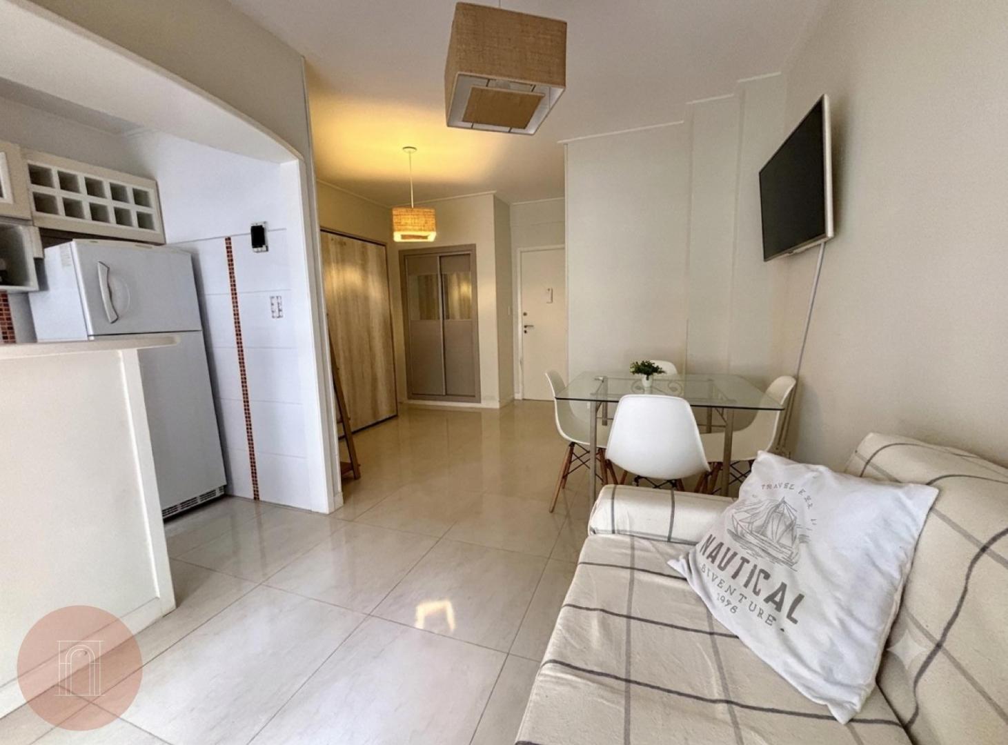 Foto de VENTA- Departamento de un ambiente reciclado al frente Zona Centro, imagen 1