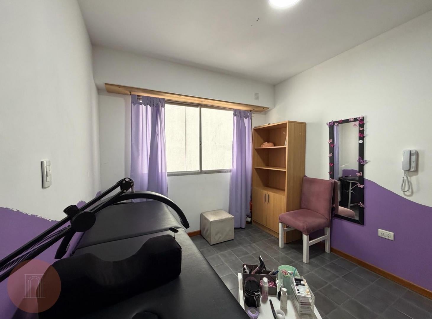 Foto de VENTA Oficina zona centro | Posibilidad venta en block, imagen 1