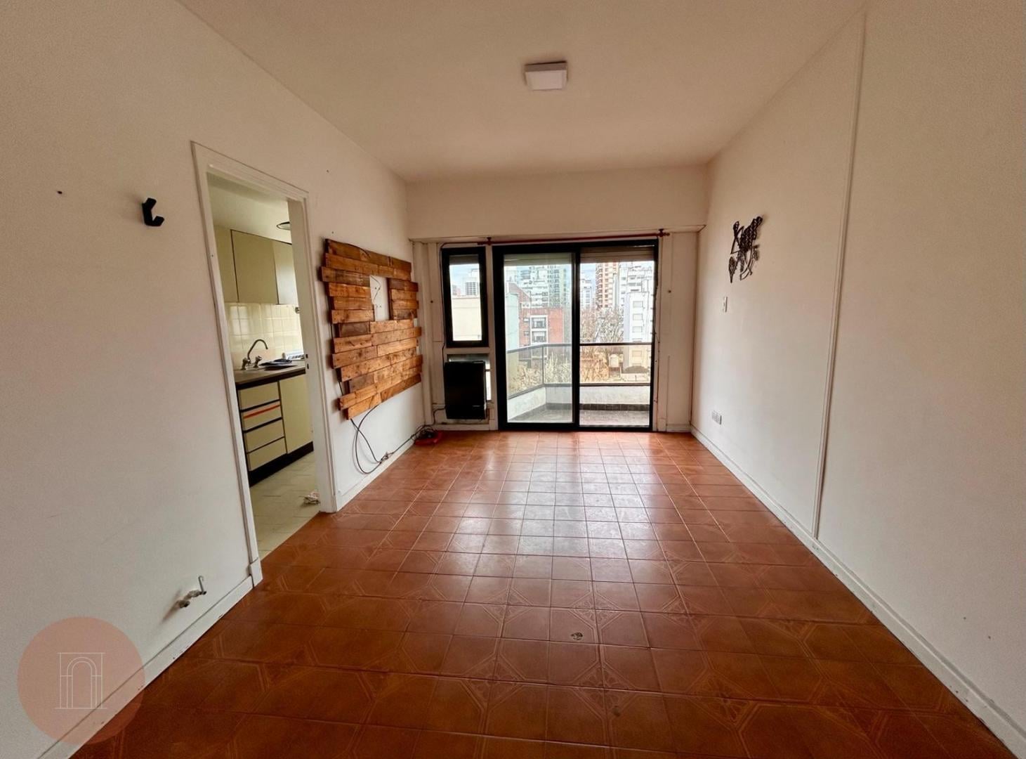 Foto de EN VENTA- Departamento de 2 ambientes al frente Zona La Perla, imagen 1