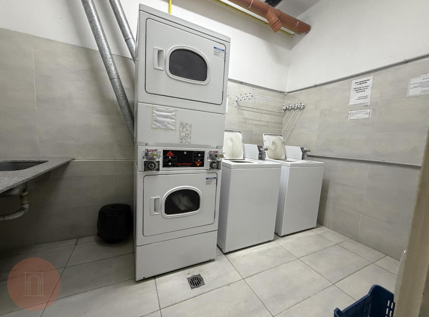 Foto de ALQUILER 24 MESES- Departamento 2 ambientes zona Parque Luro, imagen 5